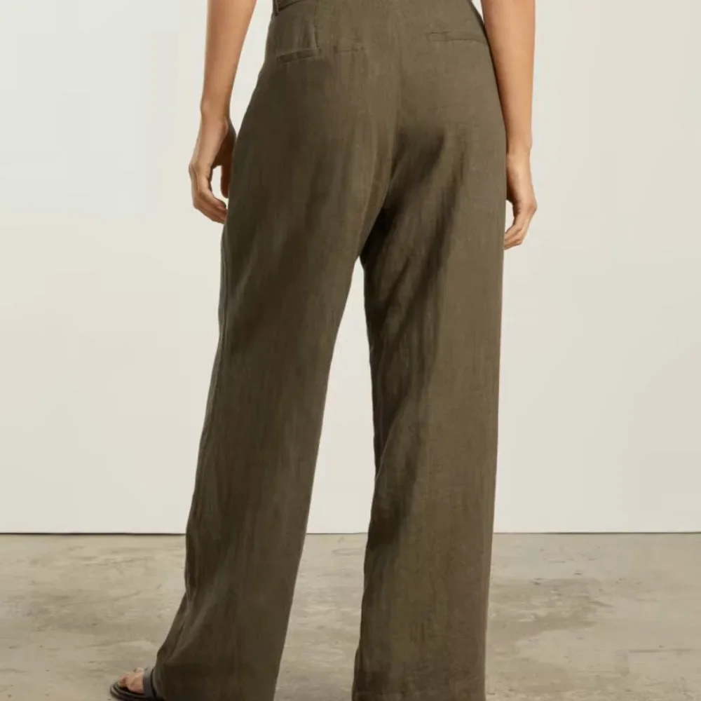 Everlane Linen Way-High Drape Pant